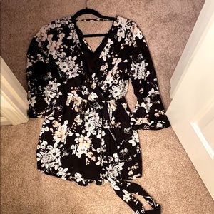 FLOWER ROMPER